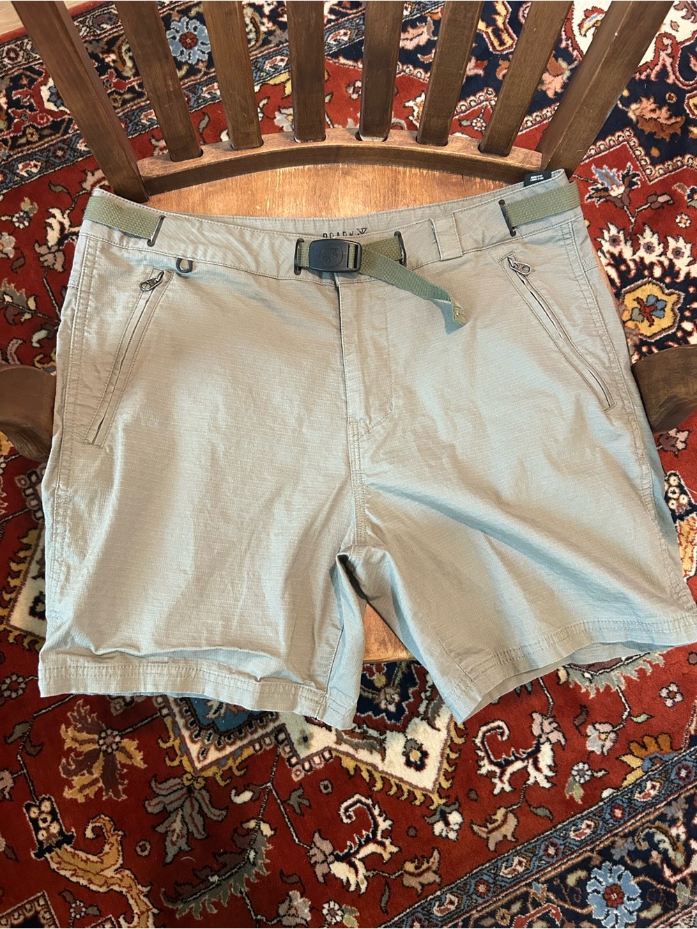 Roark Men's Campover Shorts 17” in Light Sage with Integrated Belt